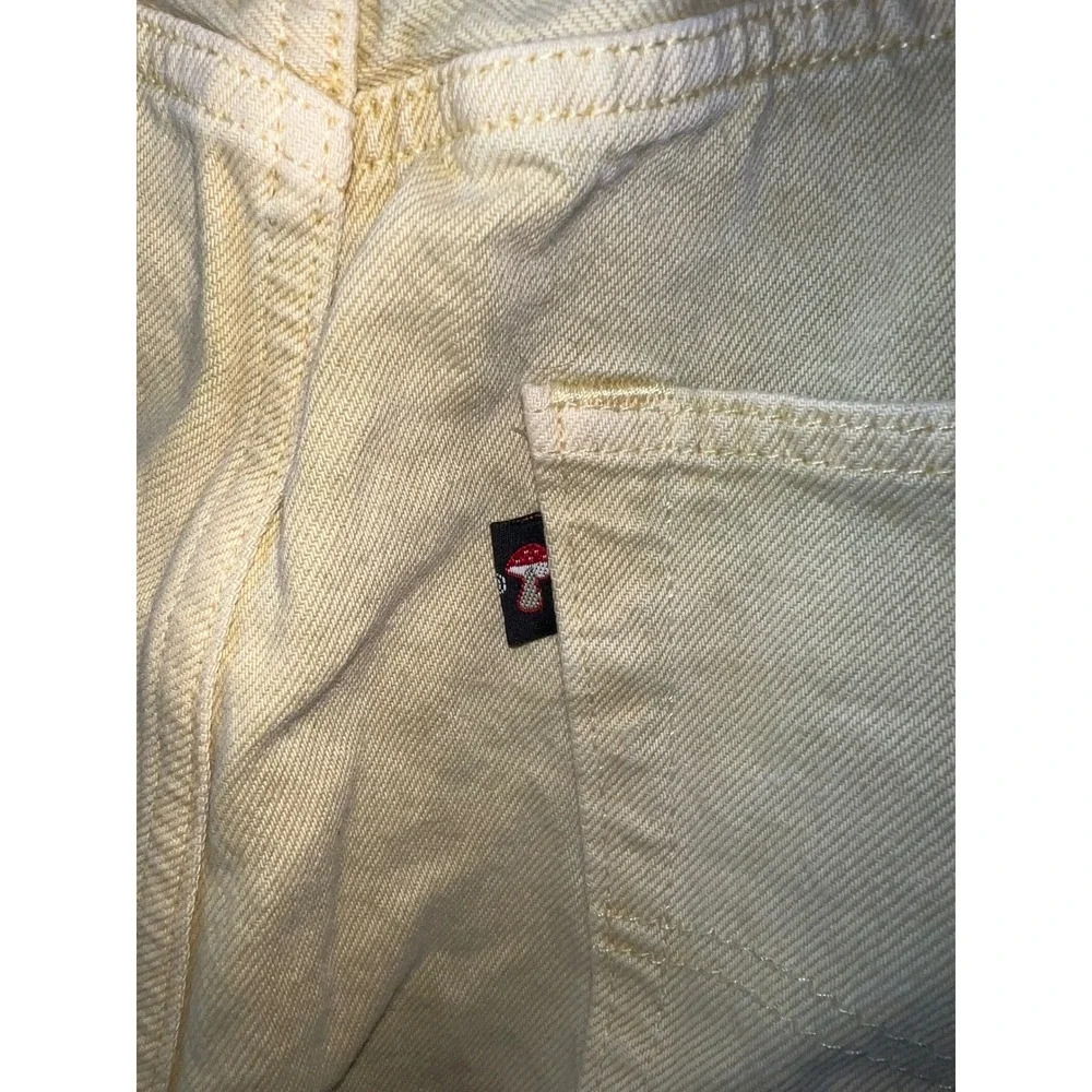 Levis‎ 501 Mens Yellow Denim Shorts Mushroom Tab Button Fly W40 L9 36512-0159